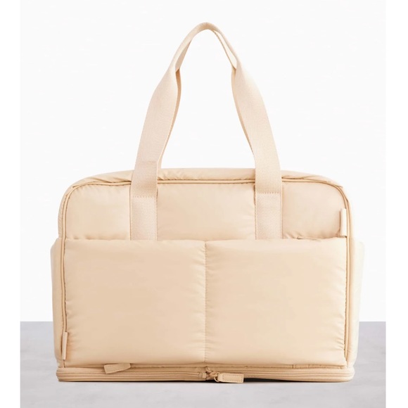 ISO Beis Expandable Duffle in Beige - Picture 3 of 3